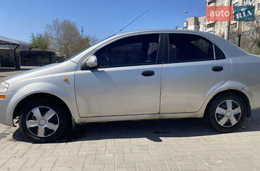 Седан Chevrolet Aveo 2005 в 