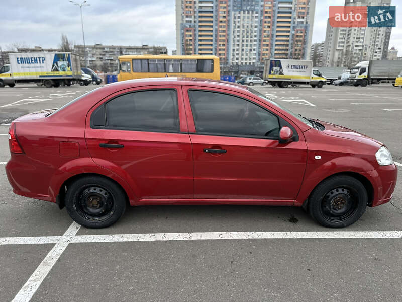 Седан Chevrolet Aveo 2011 в Киеве фото 8 Седан Chevrolet Aveo 2011 в Киеве