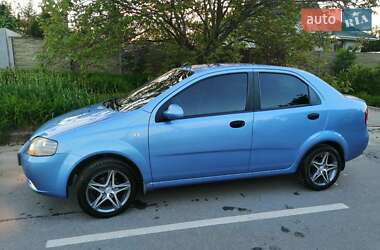 Седан Chevrolet Aveo 2005 в 