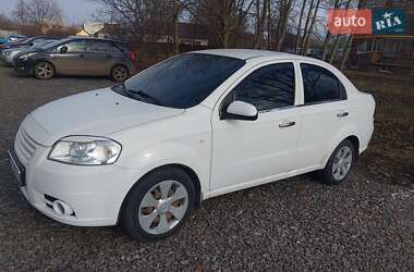 Седан Chevrolet Aveo 2010 в 