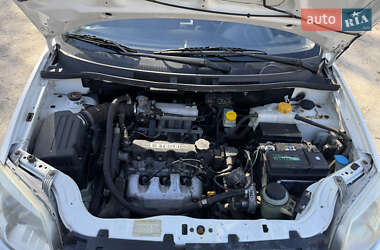 Седан Chevrolet Aveo 2009 в 