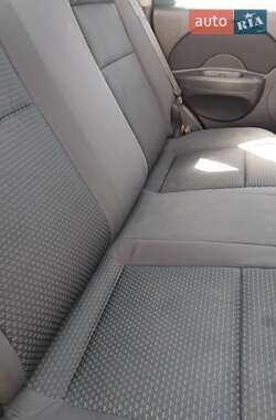 Хэтчбек Chevrolet Aveo 2007 в 