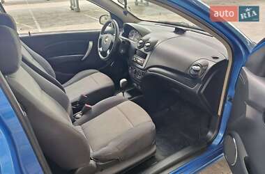 Хэтчбек Chevrolet Aveo 2008 в 