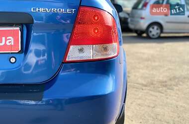 Седан Chevrolet Aveo 2006 в 