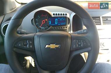 Седан Chevrolet Aveo 2012 в 