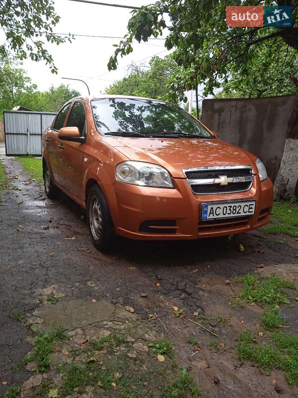 Седан Chevrolet Aveo 2006 в Горохові