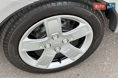 Седан Chevrolet Aveo 2009 в 