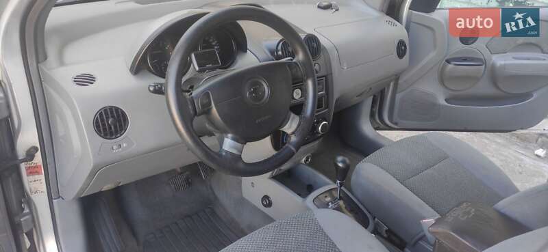 Седан Chevrolet Aveo 2005 в Запоріжжі
