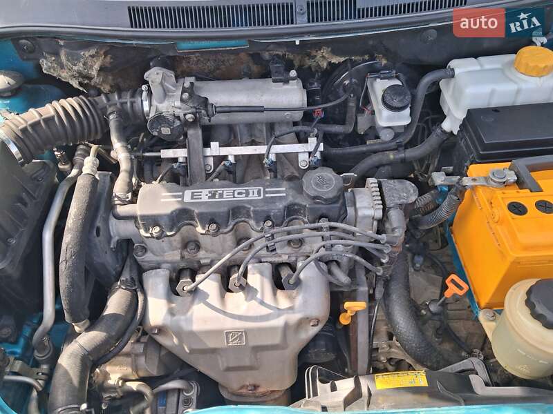 Седан Chevrolet Aveo 2009 в Чернівцях