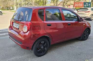 Хэтчбек Chevrolet Aveo 2008 в 