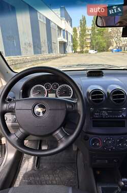 Седан Chevrolet Aveo 2008 в 
