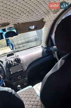 Седан Chevrolet Aveo 2006 в 