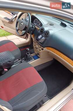 Седан Chevrolet Aveo 2008 в 