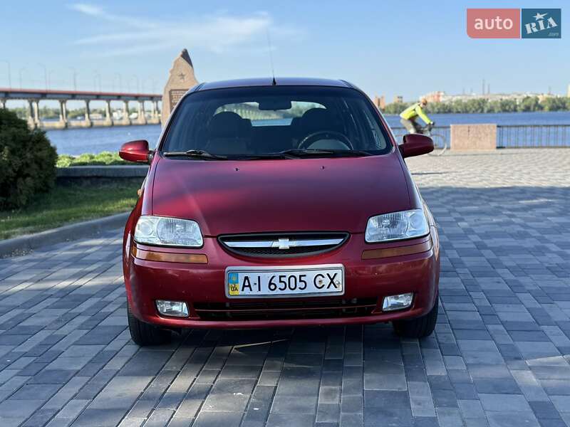 Хетчбек Chevrolet Aveo 2005 в Дніпрі
