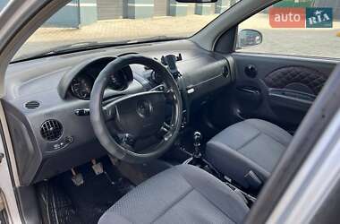 Седан Chevrolet Aveo 2005 в 