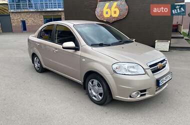Седан Chevrolet Aveo 2007 в Киеве