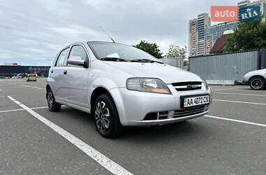 Хэтчбек Chevrolet Aveo 2007 в Киеве