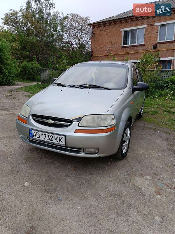 Седан Chevrolet Aveo 2004 в 