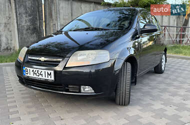 Хэтчбек Chevrolet Aveo 2007 в 