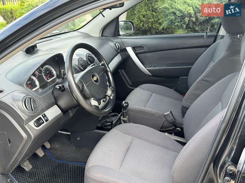 Седан Chevrolet Aveo 2008 в Ізмаїлі