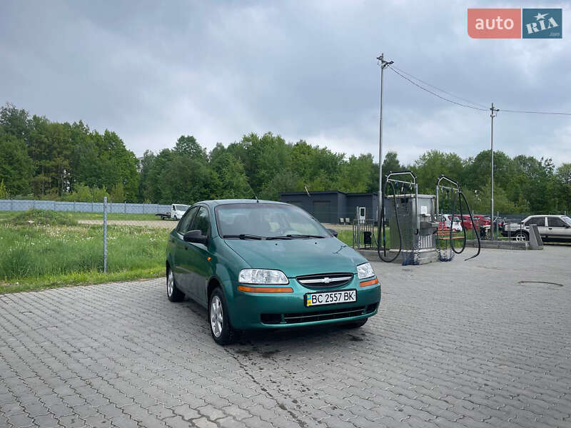 Chevrolet Aveo 2004