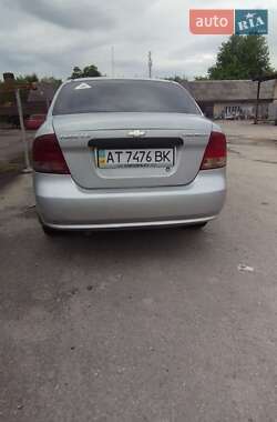 Седан Chevrolet Aveo 2004 в 