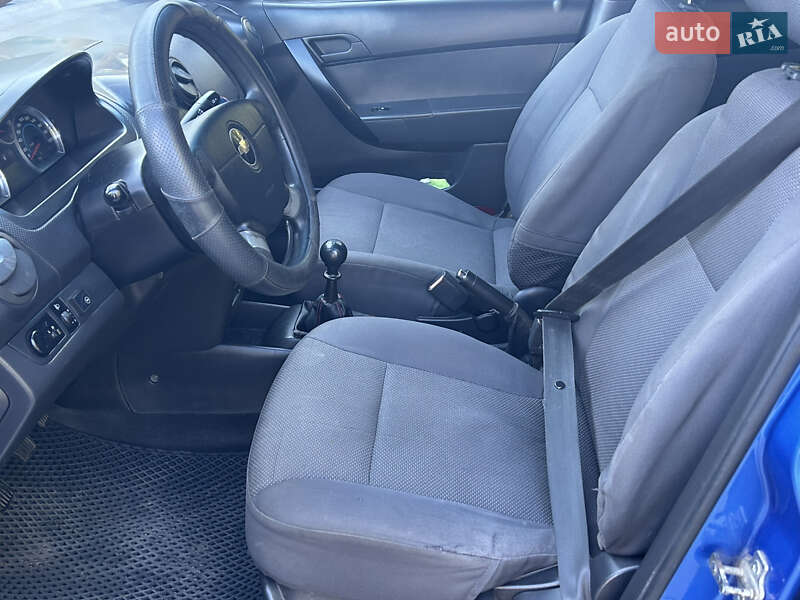 Седан Chevrolet Aveo 2008 в Миколаєві