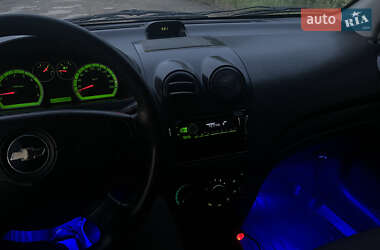 Седан Chevrolet Aveo 2006 в 