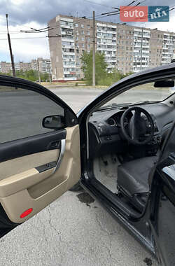 Седан Chevrolet Aveo 2006 в 