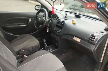 Хэтчбек Chevrolet Aveo 2008 в 