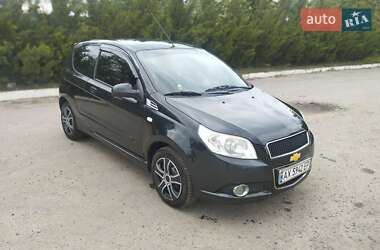Хэтчбек Chevrolet Aveo 2008 в 