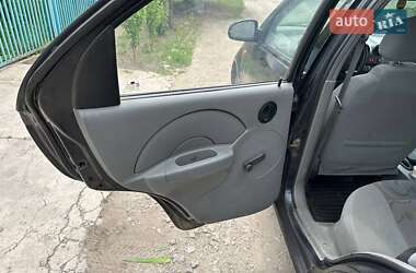 Седан Chevrolet Aveo 2005 в 