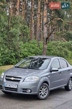 Седан Chevrolet Aveo 2008 в Киеве