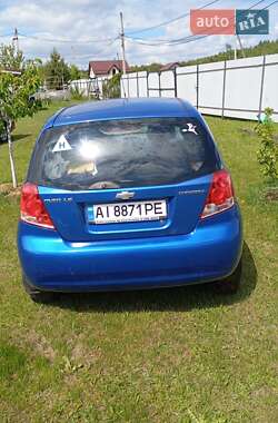 Хетчбек Chevrolet Aveo 2006 в 