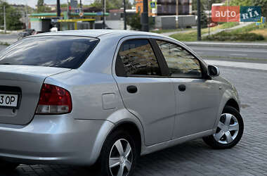 Седан Chevrolet Aveo 2005 в 