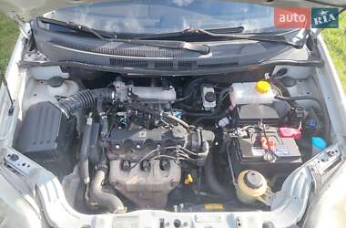 Седан Chevrolet Aveo 2007 в 