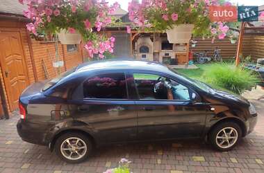 Седан Chevrolet Aveo 2005 в Берегово
