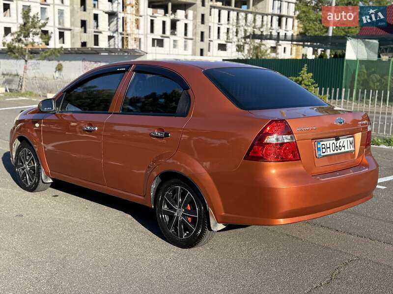 Седан Chevrolet Aveo 2006 в Одессе