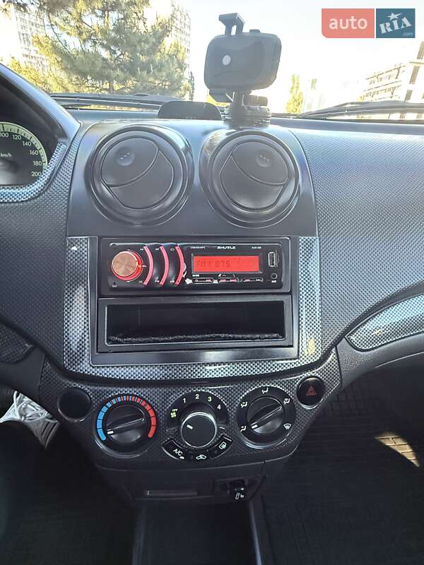Седан Chevrolet Aveo 2006 в Одессе