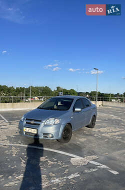 Седан Chevrolet Aveo 2008 в Киеве