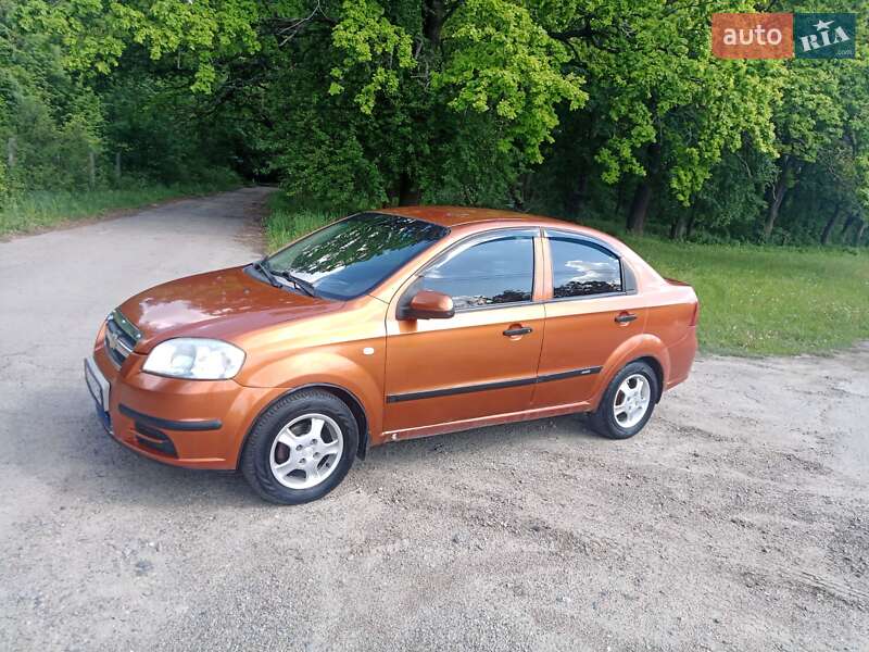 Седан Chevrolet Aveo 2006 в Полтаві