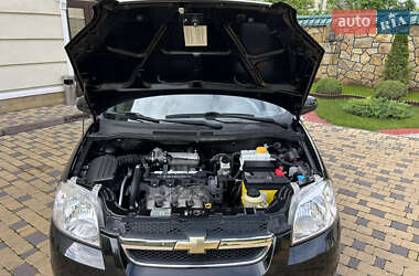 Седан Chevrolet Aveo 2007 в 