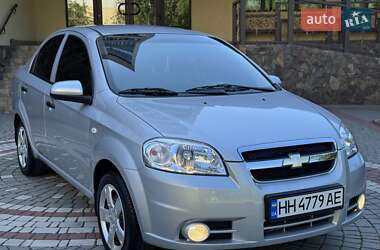 Седан Chevrolet Aveo 2007 в Николаеве