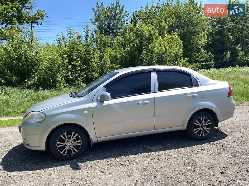 Седан Chevrolet Aveo 2007 в 