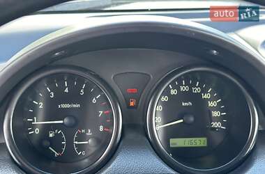 Хэтчбек Chevrolet Aveo 2006 в 