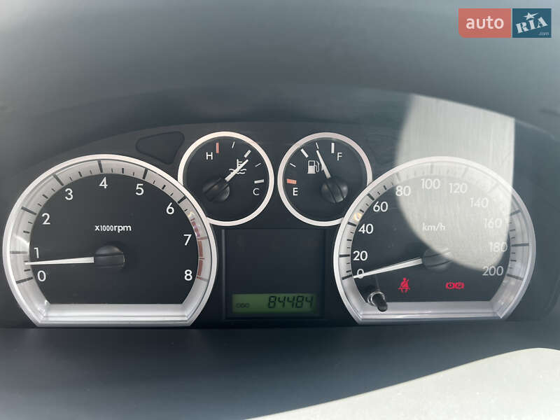 Седан Chevrolet Aveo 2007 в Днепре