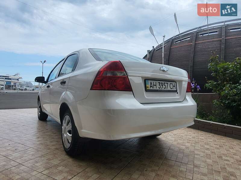 Седан Chevrolet Aveo 2007 в Одессе