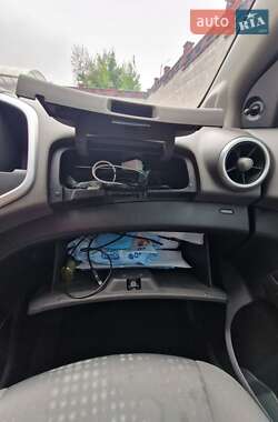 Хэтчбек Chevrolet Aveo 2012 в 