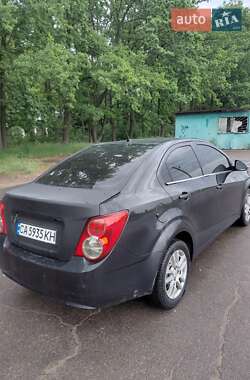 Седан Chevrolet Aveo 2013 в 