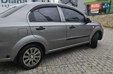 Седан Chevrolet Aveo 2011 в 